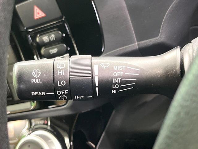 アクア Ｓ　オーディオ　シートヒーター　スマートキー　オートエアコン　横滑り防止　電動格納ミラー（44枚目）