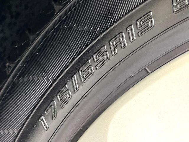 アクア Ｓ　オーディオ　シートヒーター　スマートキー　オートエアコン　横滑り防止　電動格納ミラー（52枚目）