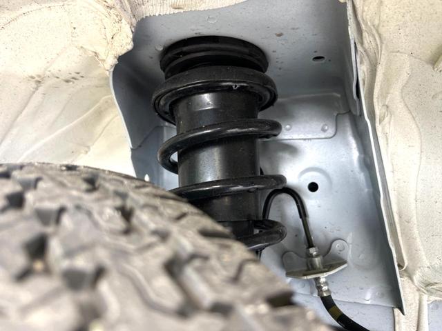 ハイゼットトラック ジャンボエクストラ　ＡＴ車　４ＷＤ　オーディオ　衝突軽減　コーナーセンサー　ＥＴＣ　ドラレコ　スマートキー　ＬＥＤヘッド　ＬＥＤフォグ　オートハイビーム　オートライト　アイドリングストップ　ＣＤ再生（20枚目）