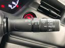 ｅ：ＨＥＶ　Ｘ　ナビ　バックカメラ　衝突軽減　ＥＴＣ　ＬＥＤヘッド　レーダークルーズ　コーナーセンサー　電子パーキング　オートホールド　オートエアコン　スマートキー（40枚目）