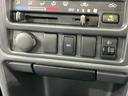 ＫＣエアコン・パワステ　４ＷＤ　ＭＴ車　オーディオ　ドアバイザー　スペアタイヤ　エアコン（38枚目）