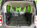 後席を格納すると、これだけの広さが!シーンに合わせたシートアレンジで、大きな荷物も積むことが出来ます♪