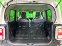 後席を格納すると、これだけの広さが!シーンに合わせたシートアレンジで、大きな荷物も積むことが出来ます♪