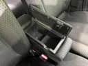ハイブリッドＸＺ　両側電動ドア　衝突被害軽減システム　禁煙車　コーナーセンサー　スマートキー　ＬＥＤヘッド　ＥＴＣ　純正１４インチアルミ　オートハイビーム　オートライト　オートエアコン　Ｂｌｕｅｔｏｏｔｈ　ＣＤ（43枚目）