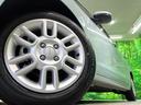 【１５インチアルミホイール】外観にマッチしたアルミホイールを装着しております。各種アルミホイールや、スタッドレスタイヤも取扱いしております。是非ご相談ください♪