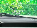 ハイブリッドＸＺ　両側電動ドア　純正９型ナビ　全周囲カメラ　衝突軽減装置　レーダークルーズ　禁煙車　コーナーセンサー　スマートキー　ＬＥＤヘッド　純正１４インチアルミ　オートハイビーム　車線逸脱警報　オートライト（40枚目）