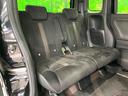 後部座席も気になるようなキズ・汚れやへたり等、大きなダメージはなく、良好な状態です。