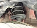 お車を安心してお乗りいただく為には、足回りの定期点検が欠かせません。サービスサポート（有償保証）では無料点検もご提供しており、安心のカーライフをお過ごしいただけるサポート体制が整っています。