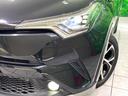【シーケンシャルターンランプ付きLEDヘッドライト】人気の『流れるウィンカー』付きのLEDヘッドライトを装備♪高級感はもちろん、点灯時は存在感たっぷりで他車からも認識されやすく安心です。