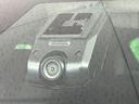 【ドライブレコーダー】ドライブレコーダー装備!走行中はもちろん、あおり運転や事故に遭遇した際、映像で記録し、万一のリスクに備えます。※記録用SDカードはお客様ご自身でご準備いただく必要があります。