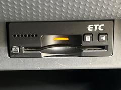 【ＥＴＣ】高速道路の料金所をストレスなく通過！話題のスポットやサービスエリアに多い「スマートIntercooler」利用時は必須のアイテムです。当店でセットアップを実施、ご納車当日からすぐにご利用いただけます！ 7
