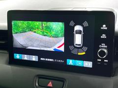 【バックカメラ】駐車時に後方がリアルタイム映像で確認できます。大型商業施設や立体駐車場での駐車時や、夜間のバック時に大活躍！運転スキルに関わらず、今や必須となった装備のひとつです！ 4