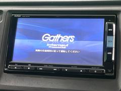 �ڽ����ʥӡۿ͵��ν����ʥӤ������������ǥ�����ǽ�⽼�¤��Ƥ��ꡢ�£�������������³����Ф������Υ��ޥۤ�ͣУ��ץ쥤�䡼�β��ڤ������ǽ�������α�ž������˳ڤ����ʤ�ޤ����� 3