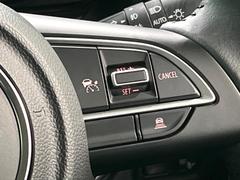 �ڥ����ץƥ��֥��롼������ȥ�����۹�®ƻϩ�Ǥ�Ĺ��Υ���Ԥ��ڤˡ�����ư��®�٤��ݤĥ��롼������ȥ����뤬�����ͷڸ������ƥ��Ϣ�Ȥ��������μ�ξ���Τ��Ƽִ֤��ݤĤ褦��®��Ĵ�ᤷ�Ƥ���ޤ����� 5