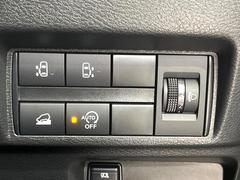 �ڥϥ󥺥ե꡼��ǽ�դ�ξ¦�ѥ���饤�ɥɥ��ۥ��饤�ɥɥ��β���­�������Ƥ��������ȡ���ưŪ�˥��饤�ɥɥ������Ĥ��ޤ�����ʪ��ξ�꤬�դ����ä����֤Ǥ⡢�ɥ��γ��Ĥ��Ǥ��ƤȤäƤ������� 5