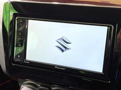 �ڽ����ʥӡۿ͵��ν����ʥӤ������������ǥ�����ǽ�⽼�¤��Ƥ��ꡢ�£�������������³����Ф������Υ��ޥۤ�ͣУ��ץ쥤�䡼�β��ڤ������ǽ�������α�ž������˳ڤ����ʤ�ޤ����� 3