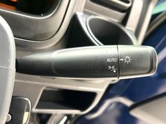 �ڥ����ȥ饤�ȡۼ�������뤵�˱����Ƽ�ư�ǥإåɥ饤�Ȥ��������������Ǥ��뵡ǽ�Ǥ����饤�Ȥ��դ�˺�졦�ä�˺��ʤɤ�̵���ʤꡢ��������ͼ�������Ԥ�¿����ȥ�ͥ��̲���������Ǥ��͢� 7