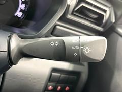 �ڥ����ȥ饤�ȡۼ�������뤵�˱����Ƽ�ư�ǥإåɥ饤�Ȥ��������������Ǥ��뵡ǽ�Ǥ����饤�Ȥ��դ�˺�졦�ä�˺��ʤɤ�̵���ʤꡢ��������ͼ�������Ԥ�¿����ȥ�ͥ��̲���������Ǥ��͢� 6