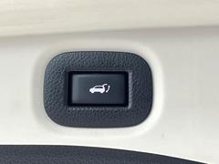 �ڥѥ�Хå��ɥ��ۥ��ޡ��ȥ����䱿ž�ʤΥܥ���򲡤������ǥꥢ�����Ȥ���ư�ǳ��Ĥ��ޤ�����ʪ����äƤ�����䡢�⤤���֤ˤ���Хå��ɥ����Ĥ��ݤ������ʵ�ǽ�Ǥ��� 6