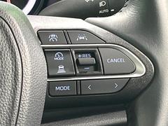 �ڥ졼�������롼������ȥ�����۹�®ƻϩ�Ǥ�Ĺ��Υ���Ԥ��ڤˡ�����ư��®�٤��ݤĥ��롼������ȥ����뤬�����ͷڸ������ƥ��Ϣ�Ȥ��������μ�ξ���Τ��Ƽִ֤��ݤĤ褦��®��Ĵ�ᤷ�Ƥ���ޤ����� 7