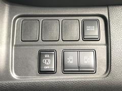 �ڥϥ󥺥ե꡼��ǽ�դ�ξ¦�ѥ���饤�ɥɥ��ۥ��饤�ɥɥ��β���­�������Ƥ��������ȡ���ưŪ�˥��饤�ɥɥ������Ĥ��ޤ�����ʪ��ξ�꤬�դ����ä����֤Ǥ⡢�ɥ��γ��Ĥ��Ǥ��ƤȤäƤ������� 6