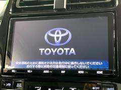 �ڽ��������ʥӡۿ͵��ν����ʥӤ������������ǥ�����ǽ�⽼�¤��Ƥ��ꡢ�£�������������³����Ф������Υ��ޥۤ�ͣУ��ץ쥤�䡼�β��ڤ������ǽ�������α�ž������˳ڤ����ʤ�ޤ����� 3