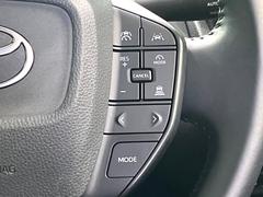 �ڥ졼�������롼������ȥ�����۹�®ƻϩ�Ǥ�Ĺ��Υ���Ԥ��ڤˡ�����ư��®�٤��ݤĥ��롼������ȥ����뤬�����ͷڸ������ƥ��Ϣ�Ȥ��������μ�ξ���Τ��Ƽִ֤��ݤĤ褦��®��Ĵ�ᤷ�Ƥ���ޤ����� 5