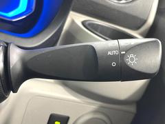 �ڥ����ȥ饤�ȡۼ�������뤵�˱����Ƽ�ư�ǥإåɥ饤�Ȥ��������������Ǥ��뵡ǽ�Ǥ����饤�Ȥ��դ�˺�졦�ä�˺��ʤɤ�̵���ʤꡢ��������ͼ�������Ԥ�¿����ȥ�ͥ��̲���������Ǥ��͢� 7