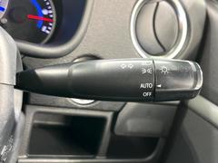 �ڥ����ȥ饤�ȡۼ�������뤵�˱����Ƽ�ư�ǥإåɥ饤�Ȥ��������������Ǥ��뵡ǽ�Ǥ����饤�Ȥ��դ�˺�졦�ä�˺��ʤɤ�̵���ʤꡢ��������ͼ�������Ԥ�¿����ȥ�ͥ��̲���������Ǥ��͢� 7