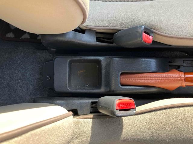 �݌Ɋm�F�ȂǂɊւ��ẮA���C�y�ɂ��₢���킹���������B