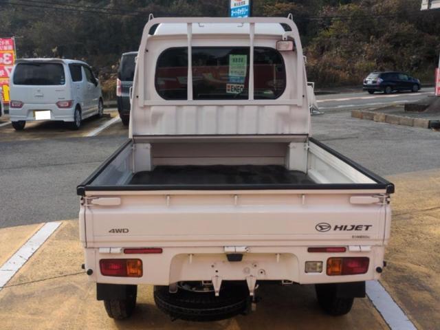 ハイゼットトラック ジャンボ　４ＷＤ　ＡＴ　エアコン　パワーステアリング　パワーウィンドウ　運転席エアバッグ　助手席エアバッグ　ＣＤ　ミュージックプレイヤー接続可（6枚目）