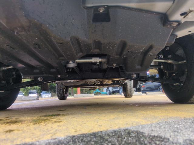 ハイゼットトラック ジャンボ　４ＷＤ　ＡＴ　エアコン　パワーステアリング　パワーウィンドウ　運転席エアバッグ　助手席エアバッグ　ＣＤ　ミュージックプレイヤー接続可（15枚目）