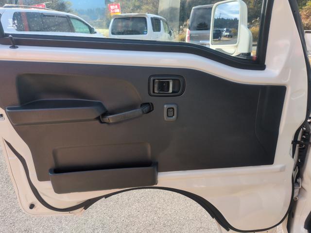 ハイゼットトラック ジャンボ　４ＷＤ　ＡＴ　エアコン　パワーステアリング　パワーウィンドウ　運転席エアバッグ　助手席エアバッグ　ＣＤ　ミュージックプレイヤー接続可（25枚目）