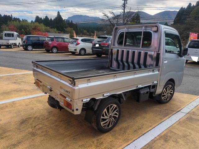 ハイゼットトラック エクストラＳＡＩＩＩｔ　４ＷＤ　ＡＴ　衝突被害軽減システム　アルミホイール　ＥＳＣ　エアコン　パワーウィンドウ　運転席エアバッグ（5枚目）