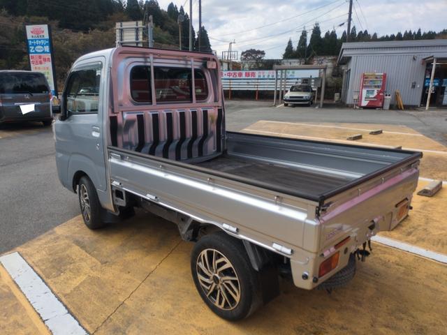 ハイゼットトラック エクストラＳＡＩＩＩｔ　４ＷＤ　ＡＴ　衝突被害軽減システム　アルミホイール　ＥＳＣ　エアコン　パワーウィンドウ　運転席エアバッグ（7枚目）