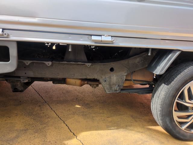 ハイゼットトラック エクストラＳＡＩＩＩｔ　４ＷＤ　ＡＴ　衝突被害軽減システム　アルミホイール　ＥＳＣ　エアコン　パワーウィンドウ　運転席エアバッグ（30枚目）