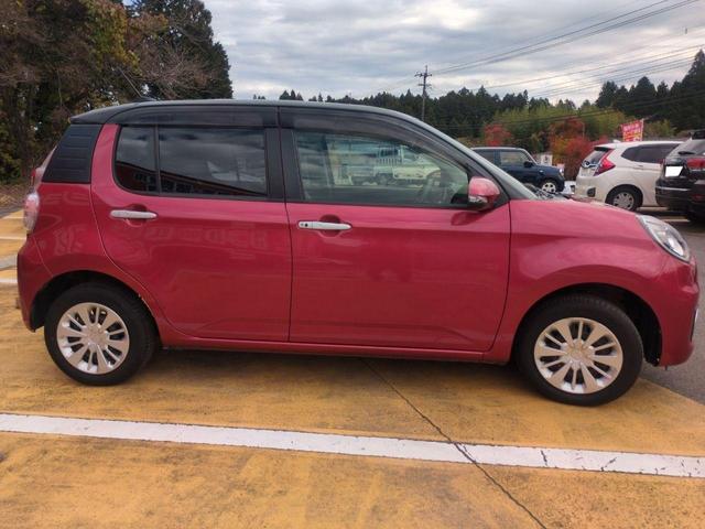 ブーン シルク　ＳＡＩＩ　バックカメラ　クリアランスソナー　衝突被害軽減システム　ＬＥＤヘッドランプ　スマートキー　アイドリングストップ　電動格納ミラー　ＣＶＴ　盗難防止システム　衝突安全ボディ　ベンチシート　ＡＢＳ　ＥＳＣ（13枚目）