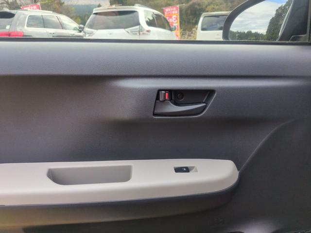 ブーン シルク　ＳＡＩＩ　バックカメラ　クリアランスソナー　衝突被害軽減システム　ＬＥＤヘッドランプ　スマートキー　アイドリングストップ　電動格納ミラー　ＣＶＴ　盗難防止システム　衝突安全ボディ　ベンチシート　ＡＢＳ　ＥＳＣ（23枚目）