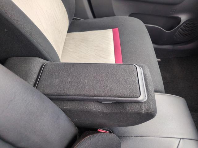 ブーン シルク　ＳＡＩＩ　バックカメラ　クリアランスソナー　衝突被害軽減システム　ＬＥＤヘッドランプ　スマートキー　アイドリングストップ　電動格納ミラー　ＣＶＴ　盗難防止システム　衝突安全ボディ　ベンチシート　ＡＢＳ　ＥＳＣ（28枚目）