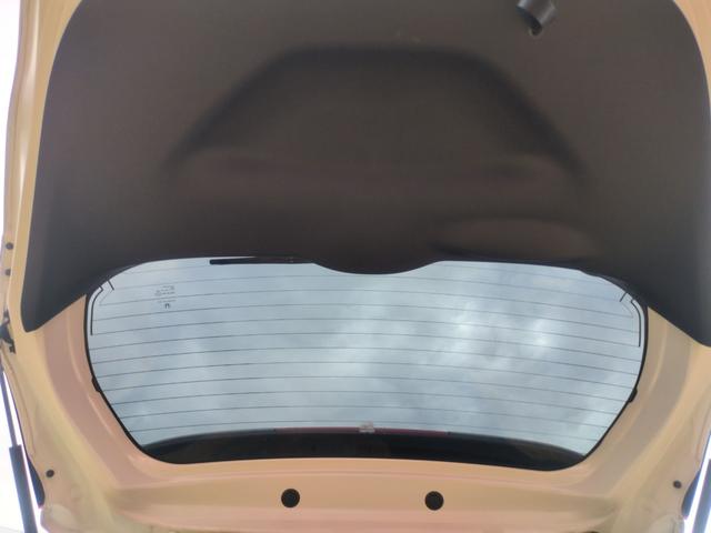 フィットハイブリッド Ｌパッケージ　ハイブリッド　ＥＴＣ　ＴＶ　オートクルーズコントロール　ＬＥＤヘッドランプ　スマートキー　電動格納ミラー　ＡＴ　盗難防止システム　衝突安全ボディ　ＡＢＳ　ＥＳＣ　エアコン　パワーステアリング（43枚目）