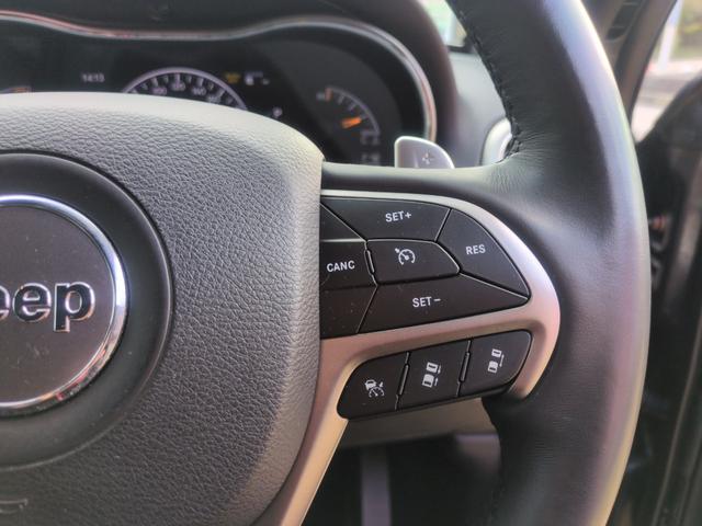 ジープ・グランドチェロキー リミテッド　ナビＴＶ　Ｓカメラ　Ｂｌｕｅｔｏｏｔｈ対応　メモリーナビ　Ｂカメ　ヒーター　パワーウィンドウ　盗難防止装置　Ｆカメラ　クルコン　電動シート　オートエアコン　オートライト　ＵＳＢ接続　パーキングアシスト（11枚目）