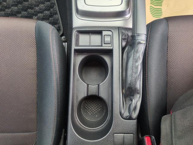 ＸＶ １．５ｉ　ドライブレコーダー　ＥＴＣ　バックカメラ　パワーシート　ナビ　ＴＶ　ＨＩＤ　スマートキー　電動格納ミラー　盗難防止システム　衝突安全ボディ　ＣＤ　ＤＶＤ再生　ＡＢＳ　エアコン　Ｔベルト交換済（28枚目）