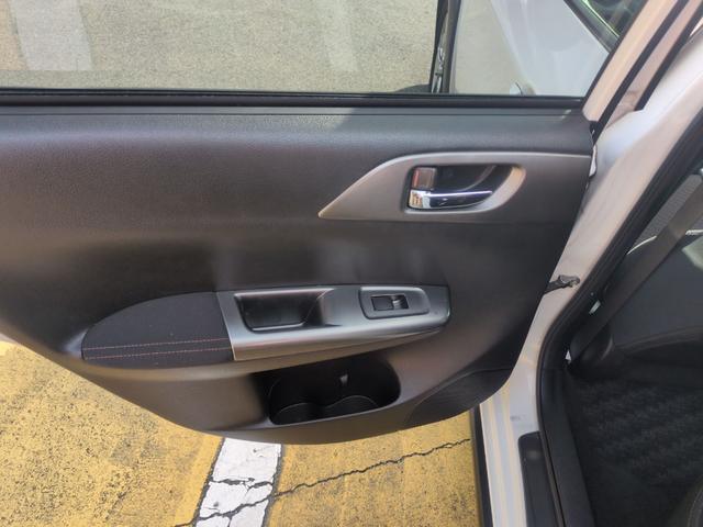 ＸＶ １．５ｉ　ドライブレコーダー　ＥＴＣ　バックカメラ　パワーシート　ナビ　ＴＶ　ＨＩＤ　スマートキー　電動格納ミラー　盗難防止システム　衝突安全ボディ　ＣＤ　ＤＶＤ再生　ＡＢＳ　エアコン　Ｔベルト交換済（49枚目）