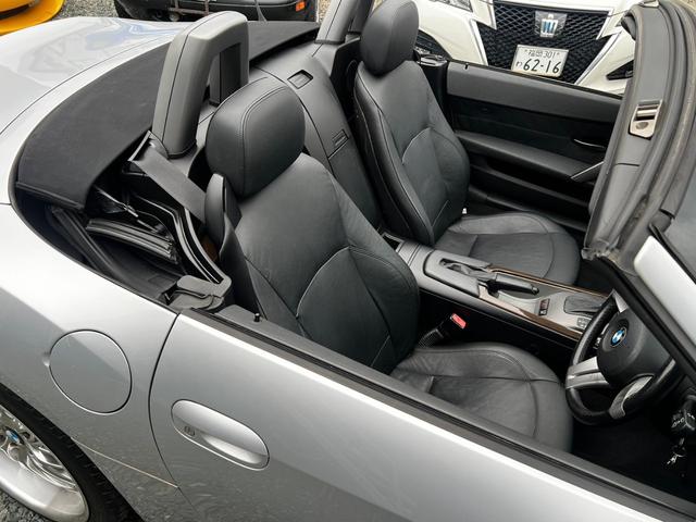 BMW Z4 2.5i | 2003 | SILVER | 88870 km | details.- Japanese