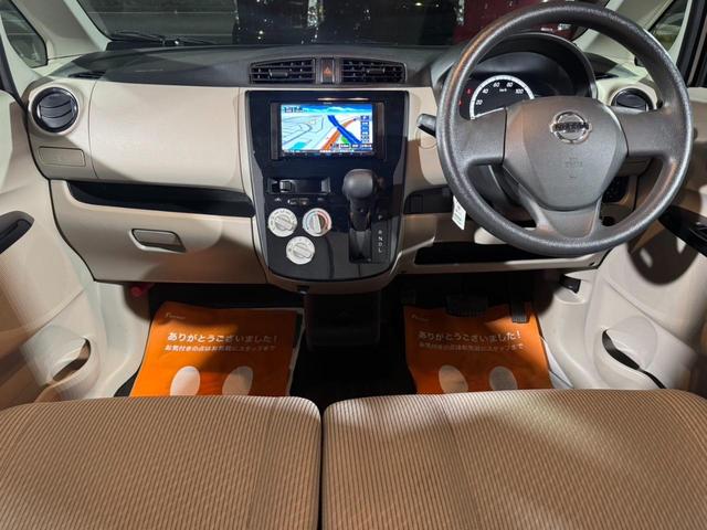 デイズ Ｊ／　社外メモリーナビ　Ｂｌｕｅｔｏｏｔｈ　フルセグＴＶ　ＤＶＤ再生　ＳＤカード　ミュージックサーバー　キーレス　オート格納ミラー　ベンチシート　ヘッドライトレベライザー　禁煙車　記録簿（16枚目）