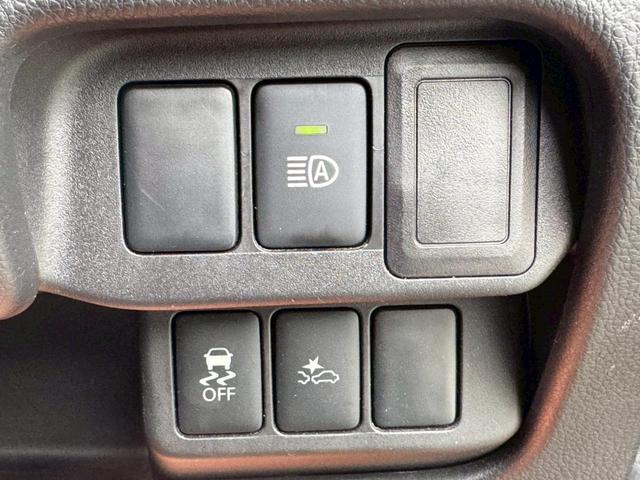 デイズ ハイウェイスター　Ｇ　衝突被害軽減ブレーキ　純正ＳＤナビ　フルセグ　アラウンドビューモニター　Ｂｌｕｅｔｏｏｔｈ　スマートキー×２個　プッシュスタート　ＨＩＤ　フォグランプ　オートハイビーム　純正エアロ　純正アルミ（30枚目）