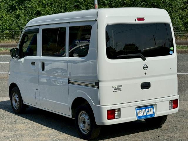 ＮＶ１００クリッパーバン ＤＸ　セーフティパッケージ　ワンオーナー　４ＷＤ　５ＡＧＳ車　ハイルーフ　エマージェンシーブレーキ　横滑り防止機能　レーンアラート　リアクリアランスソナー　２ｎｄ発進　オーバーヘッドコンソール　フルフラットシート　禁煙車　記録簿（10枚目）