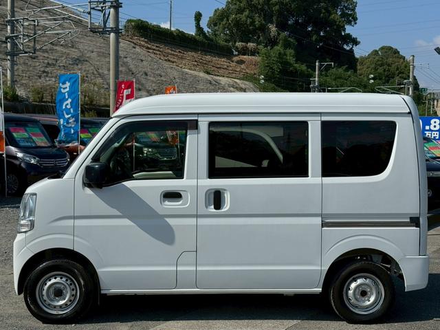 ＮＶ１００クリッパーバン ＤＸ　セーフティパッケージ　ワンオーナー　４ＷＤ　５ＡＧＳ車　ハイルーフ　エマージェンシーブレーキ　横滑り防止機能　レーンアラート　リアクリアランスソナー　２ｎｄ発進　オーバーヘッドコンソール　フルフラットシート　禁煙車　記録簿（11枚目）
