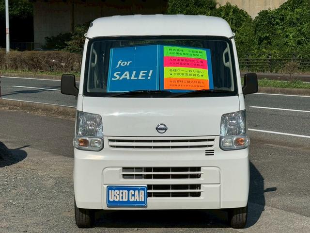 ＮＶ１００クリッパーバン ＤＸ　５ＡＧＳ車　ハイルーフ　４人乗　集中ドアロック　両側スライドドア　ヘッドライトレベライザー　エアコン　パワステ　ダブルエアバッグ　フルフラットシート　ドアバイザー　スペアキー　禁煙車　取説　記録簿（2枚目）