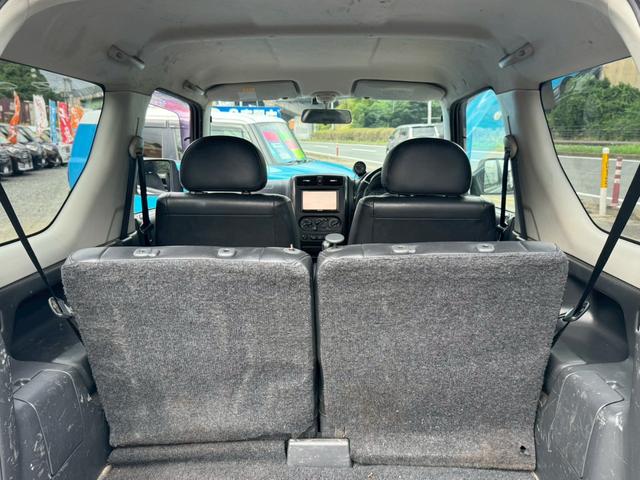 ジムニー クロスアドベンチャーＸＣ　８型ＡＴ　４ＷＤ　ターボ　ハーフレザーシート　キーレスエントリー　ＥＴＣ　ヘッドライトレベライザー　Ｄｅｆｉブーストメーター　シートヒーター　ルーフキャリア　フォグランプ　ドアバイザー　電動格納ミラー（30枚目）